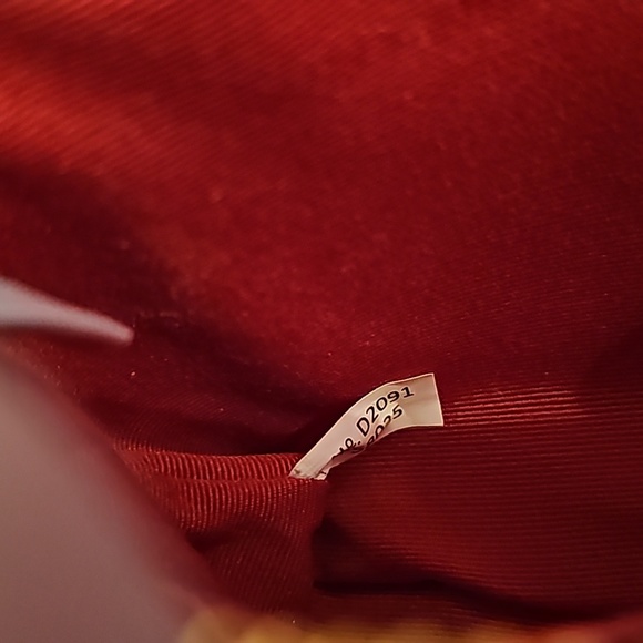 Coach Brown w/Dark Brown Wristlet - Picture 6 of 8